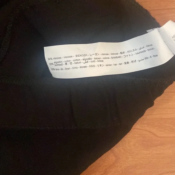 Black Zara Mini Skirt - Picture 5 of 5